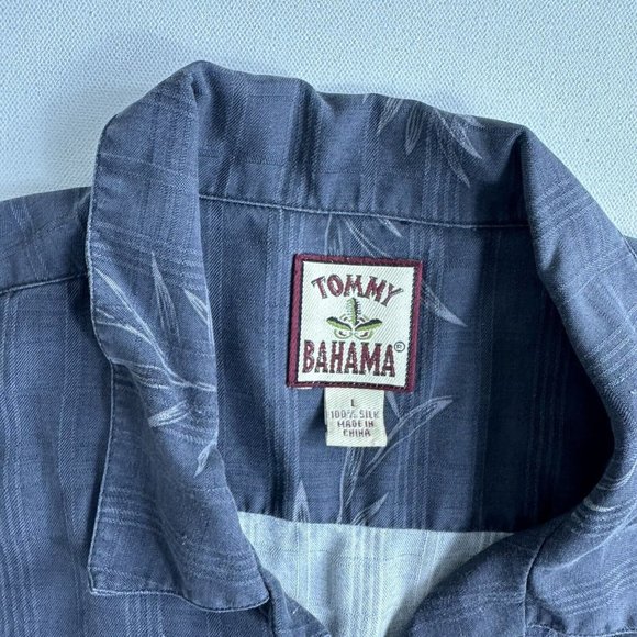 Tommy Bahama Hawaiian Camp Shirt Men Large Silk Tropical Black Floral Button Up‎ - Picture 8 of 8